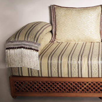 Orientalische Marokkanische Couch aus Massivholz 